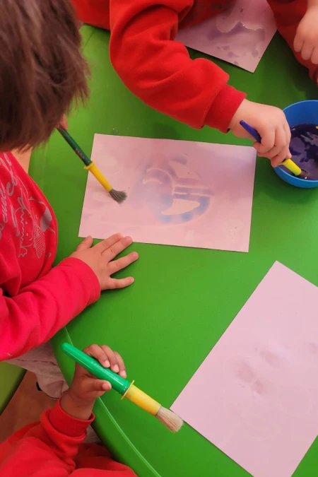 Jugamos, exploramos y aprendemos