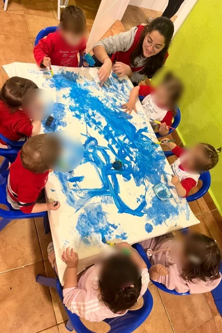 Jugamos, exploramos y aprendemos